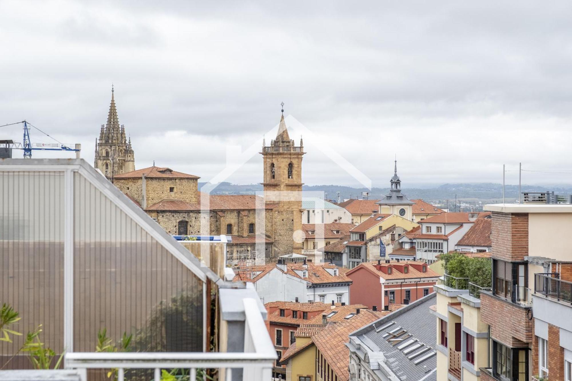 Atico Quintana II - Con Terraza, En El Centro Con Wifi Y Garaje Daire Oviedo Dış mekan fotoğraf